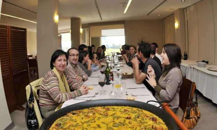 From Valencia: Albufera Boat Ride & Food (Paella) Included - Personalized Experiences