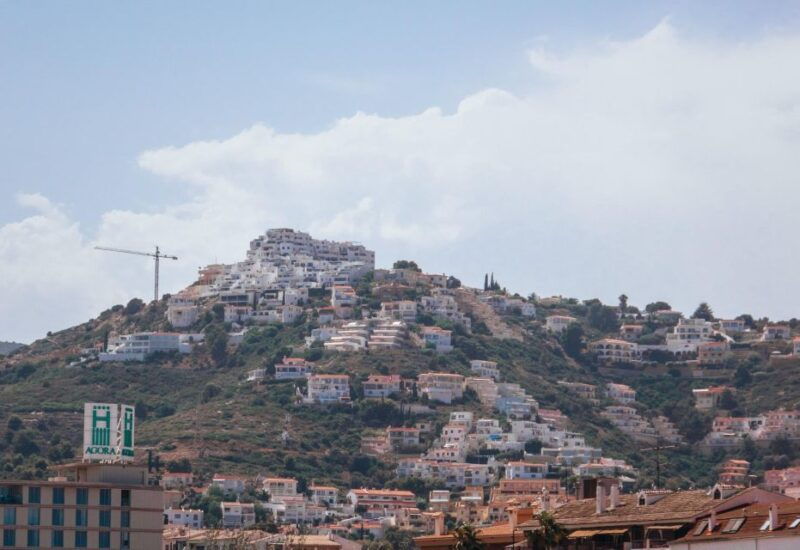 From Valencia: Day Trip to Peñiscola With Castle Visit - Inclusions and Features