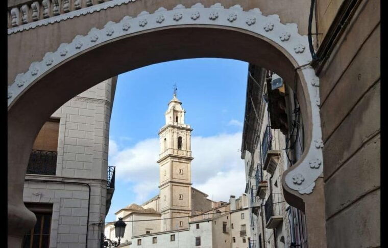 From Valencia: Discover the Medieval Splendour of Bocairent - Strolling Through the Historic Center