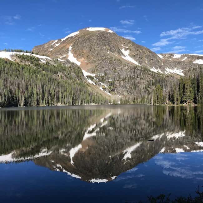 From Vancouver: 2-Day Kelowna Wine, Lake, and Farm Tour - Discover Kelowna in Two Days