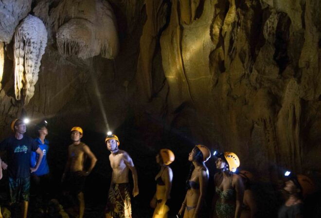 From Vang Vieng:Tham Nangfar & Tham Nam With Kayaking - Location and Related Activities