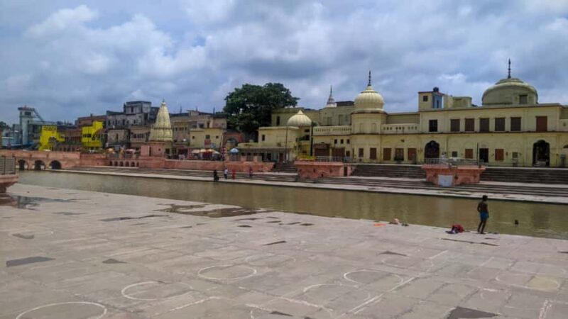 From Varanasi: Ayodhya 2-Day Tour with Hotel & Meals - The Practicalities: What Makes This Tour Stand Out  