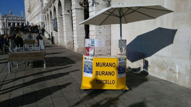 From Venice: Islands Day Tour With Fish Lunch - Experience