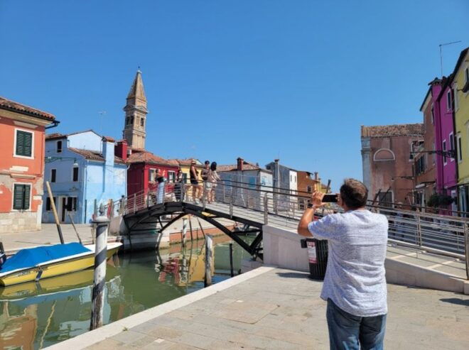 From Venice: Murano and Burano Half-Day Island Tour by Boat - Full Description