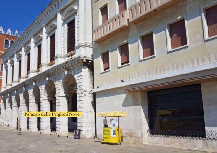 From Venice: Murano and Burano Panoramic Boat Tour - Experience Itinerary