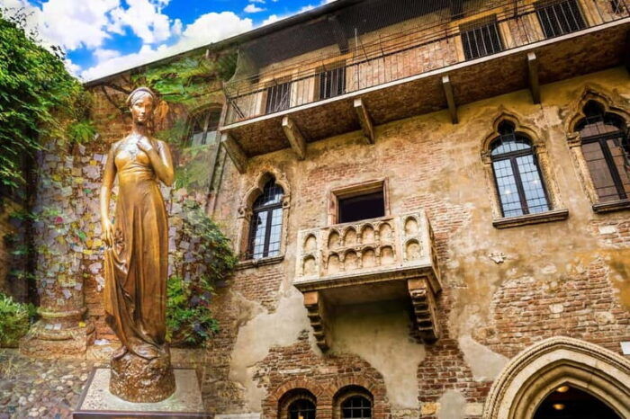 From Venice: Verona, Lake Garda, Sirmione with Spritz - The Balance of Guided and Free Time