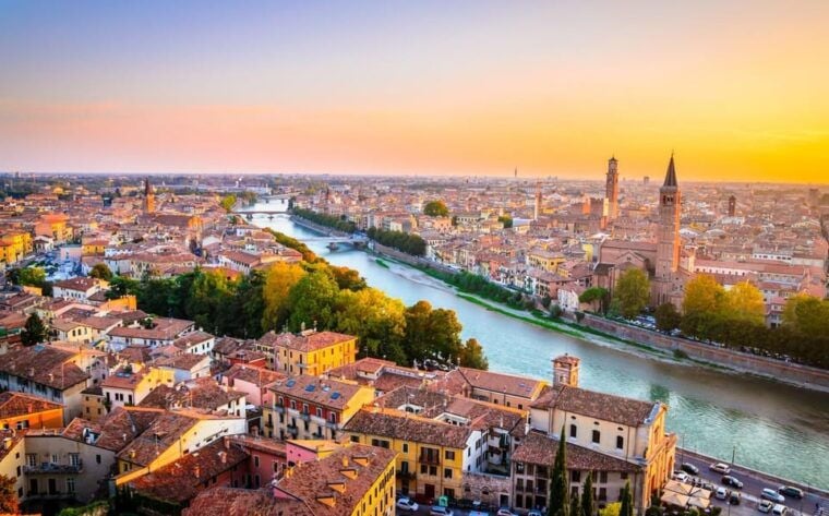 From Verona: Sirmione Boat Tour With Castle and Roman Villa - Historical Significance of Castello Scaligero