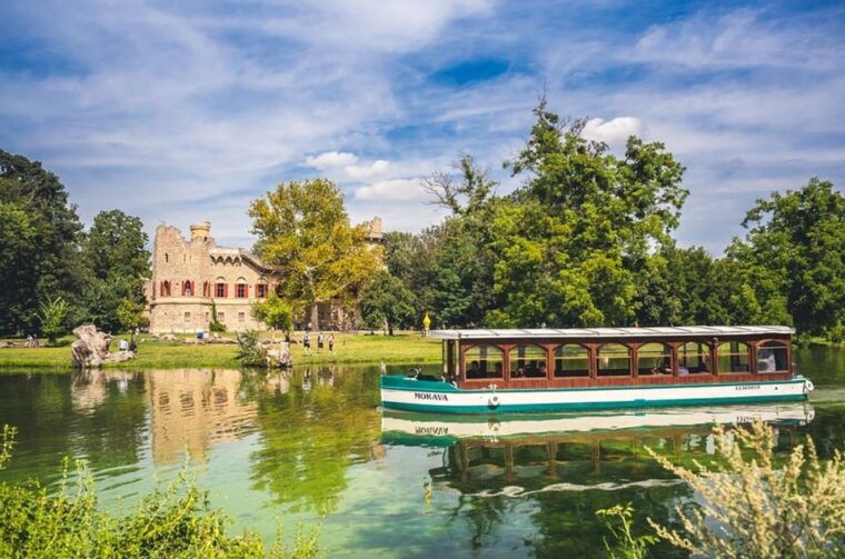 From Vienna and Bratislava: Moravia: Lednice Castle and park - FAQ