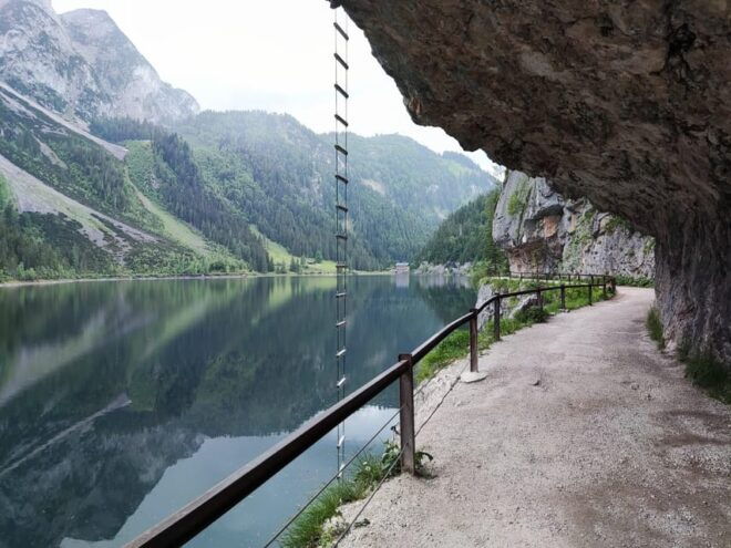 From Vienna: Gosau Lake and Cable Car Private Guided Tour - Accessibility