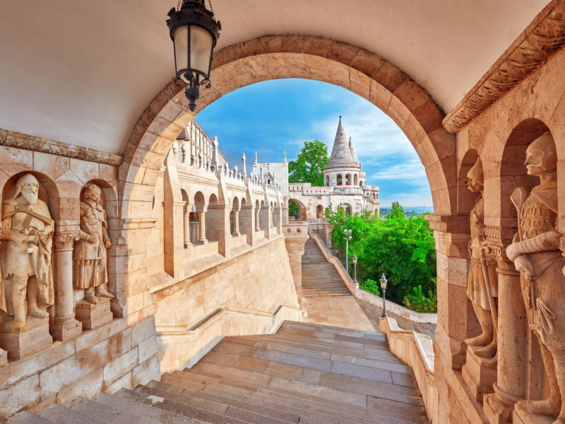 From Vienna: Guided day tour to Budapest - Who should choose this day trip
