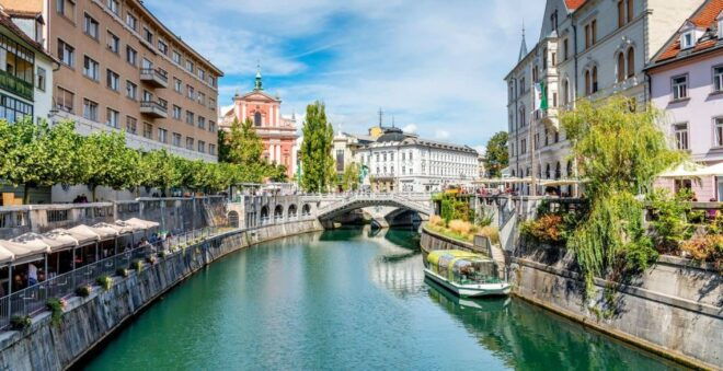 From Vienna: Private Day Tour of Ljubljana and Lake Bled - Ljubljana City Center