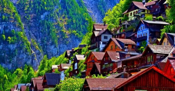 From Vienna: Wachau, Melk, Hallstatt, and Salzburg Day Tour - Pickup Location and Duration