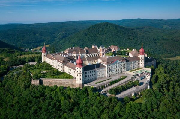 From Vienna: Wachau, Melk, Hallstatt, and Salzburg Day Tour - Free Cancellation and Reserve Now