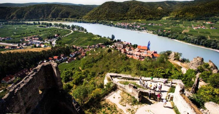 From Vienna: Wachau Valley Day Tour With Wine Tasting - Tour Highlights