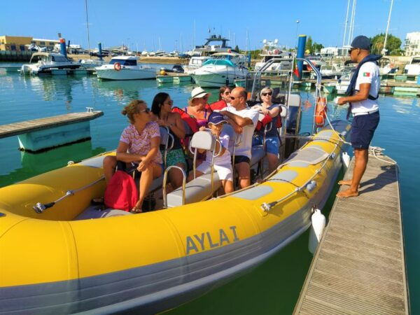 From Vilamoura: 2.5-Hour Benagil Cave and Dolphins Boat Tour - Common Questions