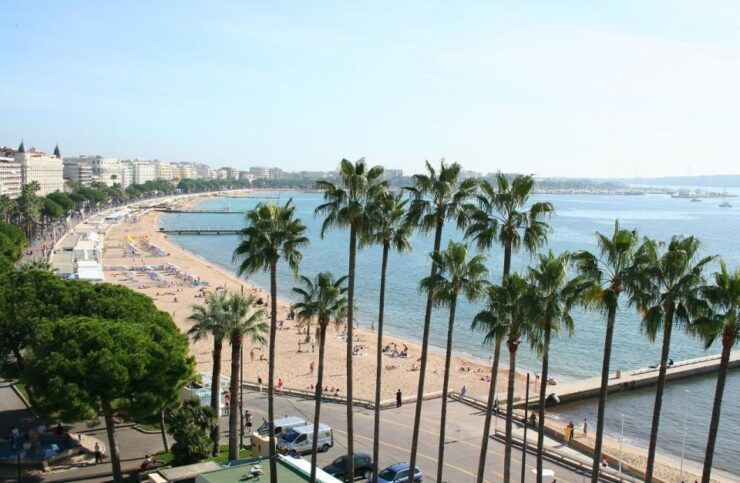 From Villefranche: 4-Hour Tour of Cannes and Antibes - Highlights