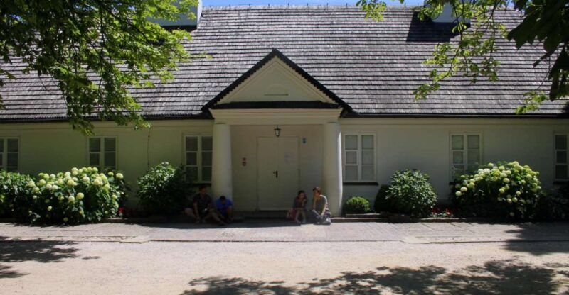 From Warsaw: Tour to Chopin's Birthplace - elazowa Wola - Practical Details: What to Expect and Tips