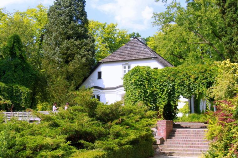 From Warsaw: Tour to Chopin's Birthplace - elazowa Wola - Who Should Consider This Tour?
