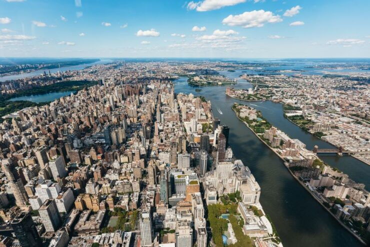 From Westchester: Private NYC Helicopter Tour for 6 People - Experience