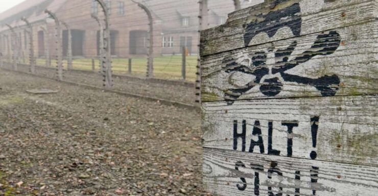 From Wrocław: Full-Day Auschwitz-Birkenau Guided Tour - Tour Duration and Location