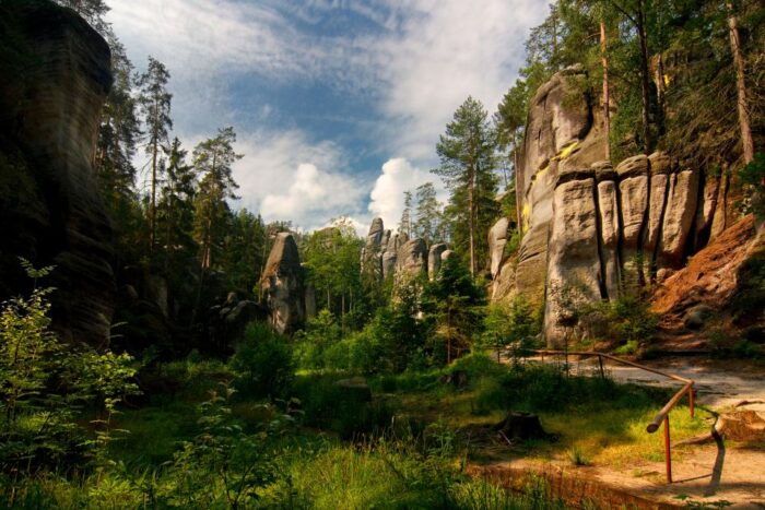 From Wroclaw: Hiking Trail in Rock City Adrspach - Who Would Love This Experience?