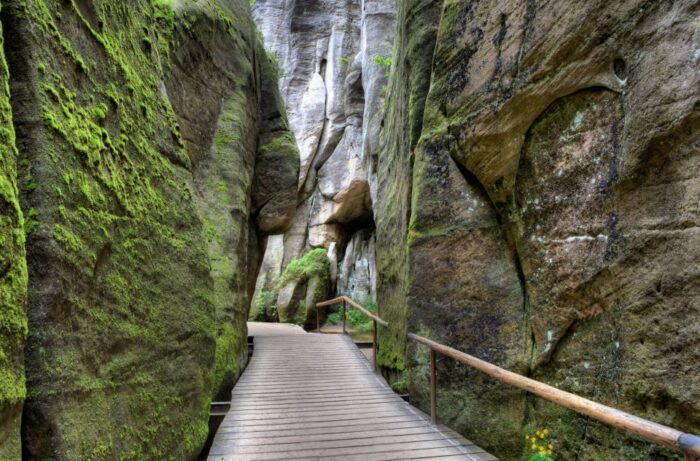 From Wroclaw: Hiking Trail in Rock City Adrspach - The Sum Up