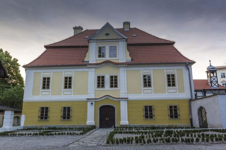 From Wrocław: Private Tour to the Church of Peace in Świdnica - Booking Details