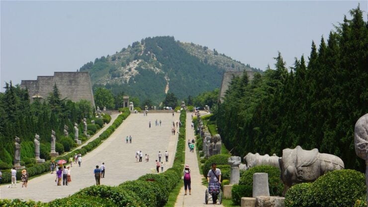 From Xian: Day Trip to Famen Temple & Qian Mausoleum - Tour Highlights