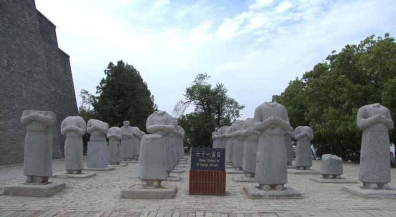 From Xi'an: Full-Day Famen Temple & Qianling Mausoleum - The Transportation and Guide Experience