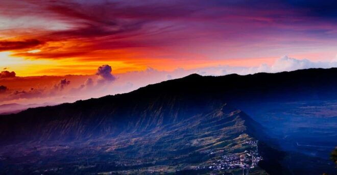 From Yogyakarta: 3DAYS Customize Bromo Ijen Vulcano - Day 1 Highlights