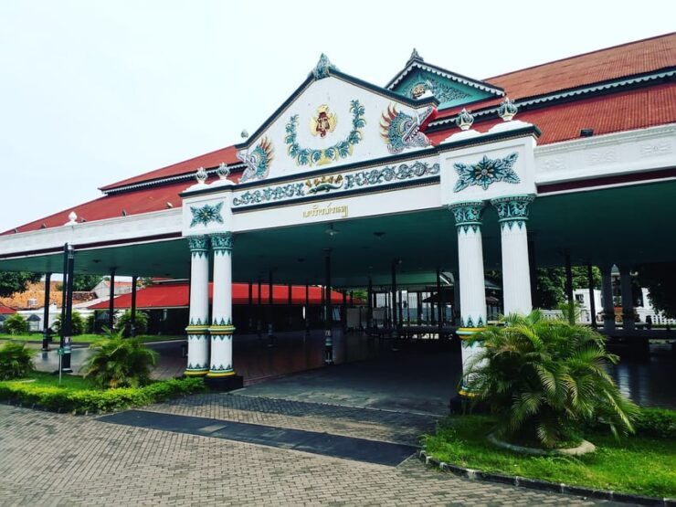 From Yogyakarta: 5 Days 4 Nights Mt Bromo Mt Ijen W/ Hotels - Key Points