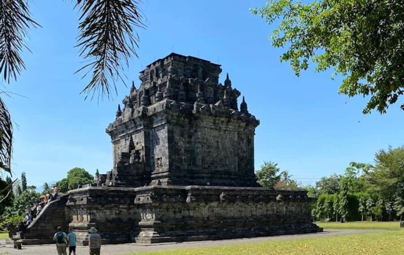 From Yogyakarta: Borobudur, Chicken Church & Mendut Temple - Good To Know