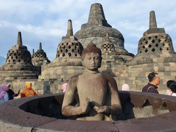 From Yogyakarta: Borobudur (Climb up to the Top) & Prambanan - Good To Know