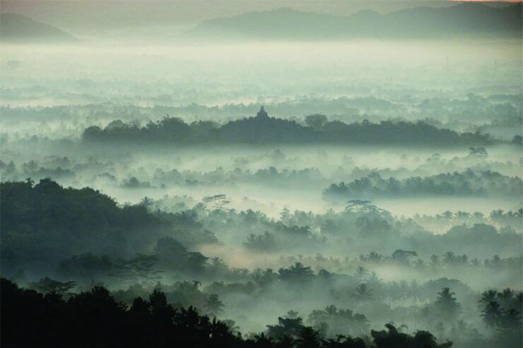 From Yogyakarta: Borobudur Sunrise on Setumbu Hill - Sunrise Experience