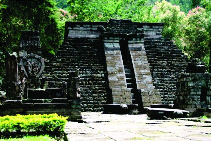 From Yogyakarta: Cetho, Sukuh Erotic Temple and Solo City - Tour Details