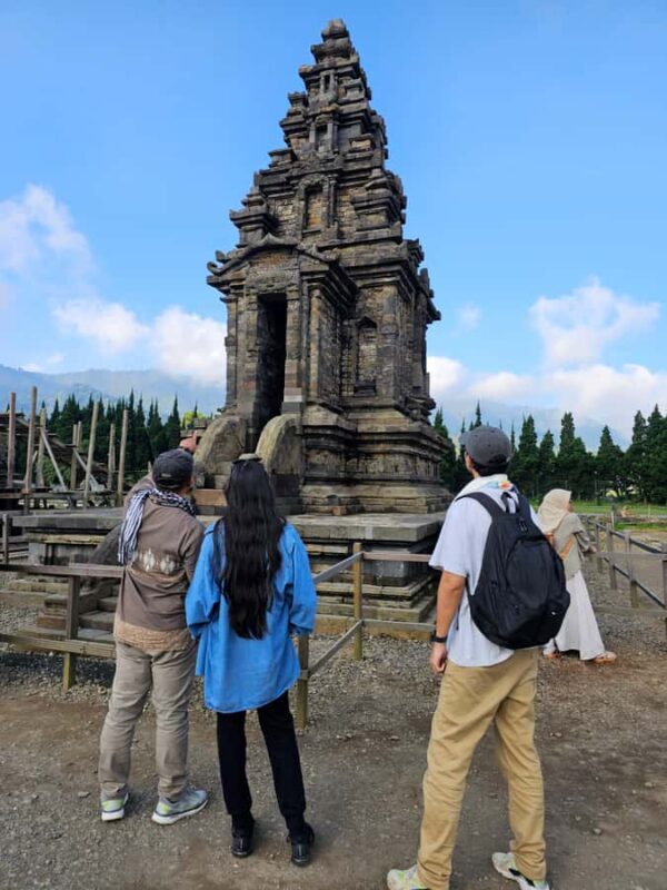 From Yogyakarta: Dieng Plateau & Gastronomy Tour & Transfer - Good To Know