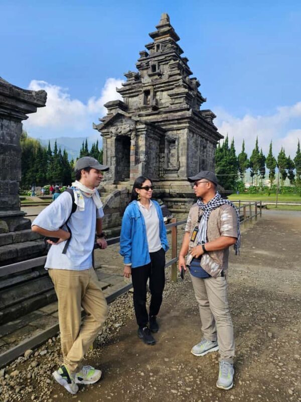 From Yogyakarta: Dieng Plateau & Gastronomy Tour & Transfer - Exploring the Journey: What to Expect