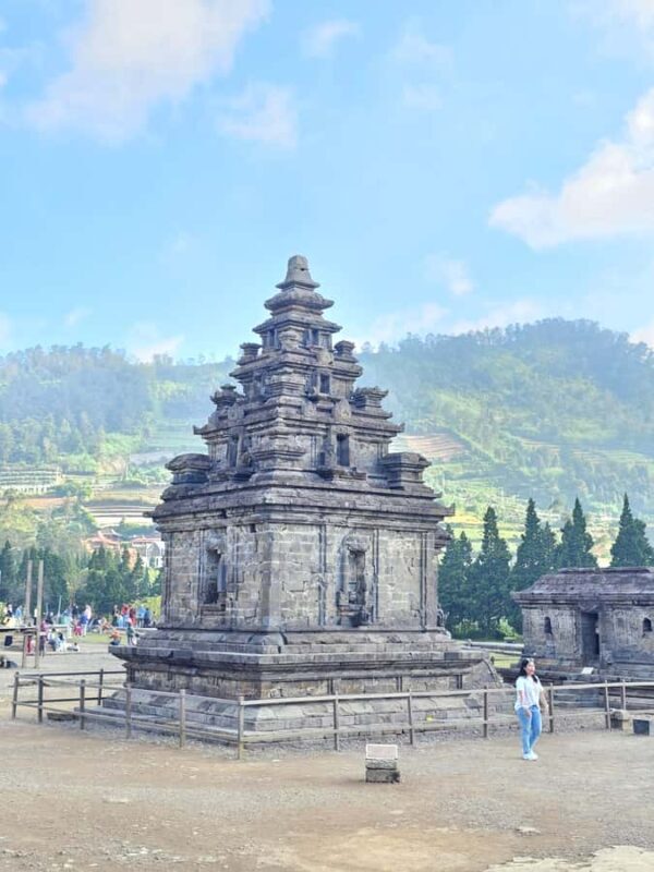 From Yogyakarta: Dieng Plateau & Gastronomy Tour & Transfer - The Sum Up