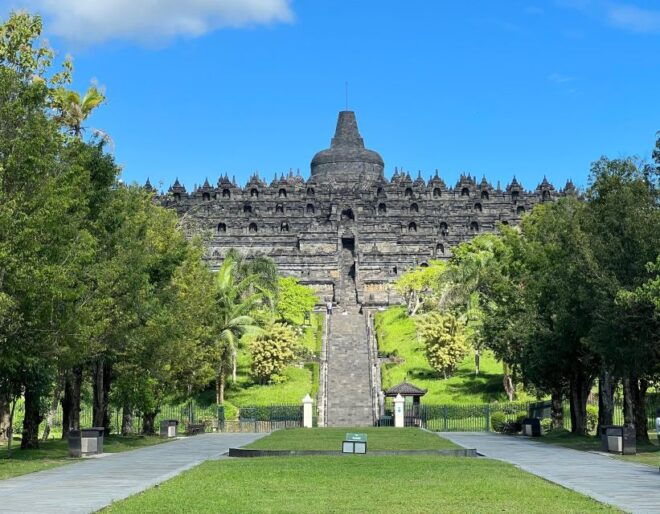 From Yogyakarta: Half-Day to Tour Borobudur Temple - Participant and Date Selection Tips