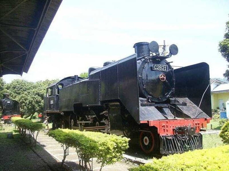 From Yogyakarta: Indonesian Railway Museum and Train Ride - Why This Tour Is a Great Choice