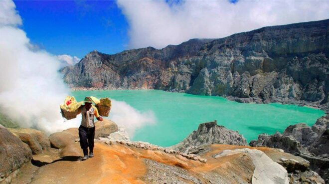 From Yogyakarta: Joined Bromo & Ijen Tour With Bali Drop-Off - Experience Highlights