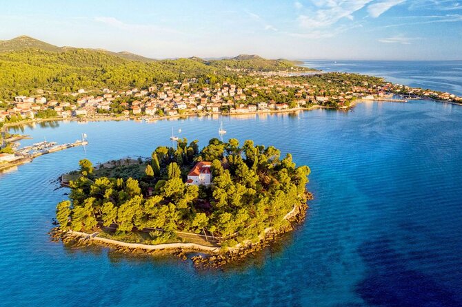 From Zadar: Island-Hopping Speedboat Tour With Drinks - Island Highlights