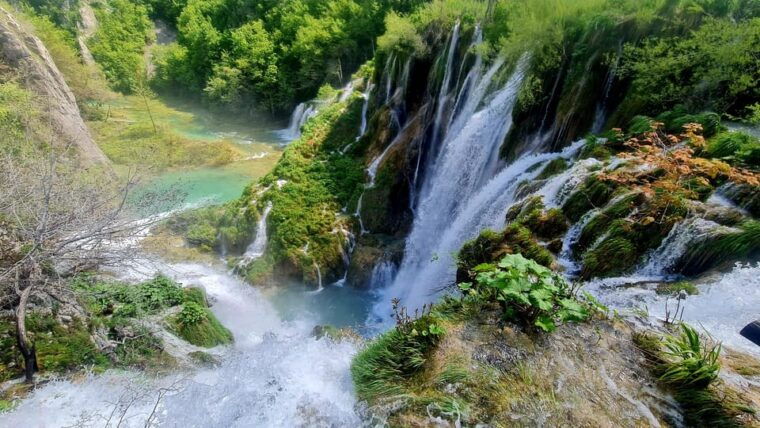 From Zadar: Plitvice Lakes Day Trip with Guide and Boat Tour - Exploring the Park: Waterfalls, Lakes, and Pathways
