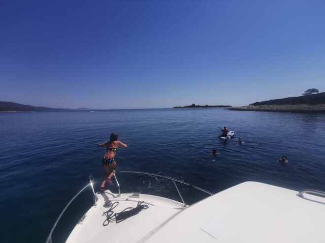 From Zadar: Sakarun Beach Private Speed Boat Tour - Inclusions and Exclusions