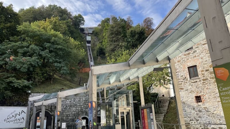 From Zagreb: Ljubljana and Lake Bled Guided Day Trip - Bled Castle, the boat, or cream cake?