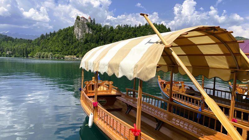 From Zagreb: Ljubljana and Lake Bled Guided Day Trip - Who will enjoy this day trip?