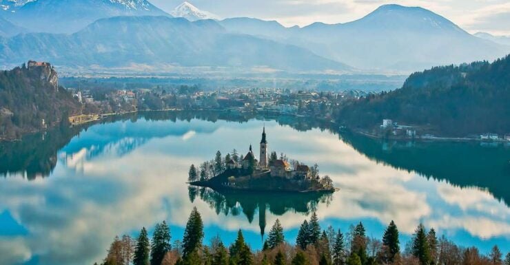 From Zagreb: Ljubljana and Lake Bled Tour - Tour Duration and Group Size