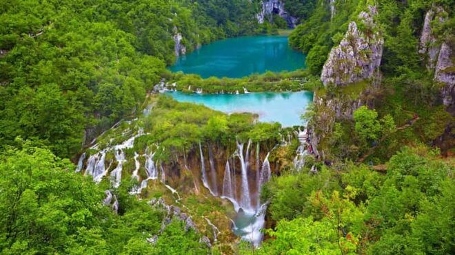 From Zagreb: Plitvice Lakes National Park Full-Day Tour - Park Details and Activities
