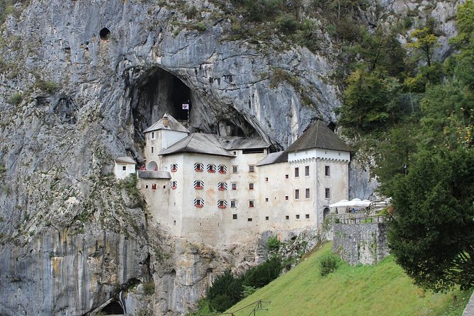 From Zagreb: POSTOJNA Caves + LJUBLJANA Fully PRIVATE Day Tour - Itinerary