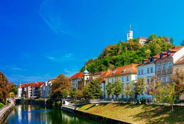 From Zagreb: Private Tour of Ljubljana and Bled Lake - Departure and Duration